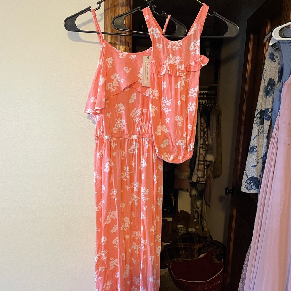 Peyton & Parker mommy and me set. Maxi size XS and onesie size 24m color coral